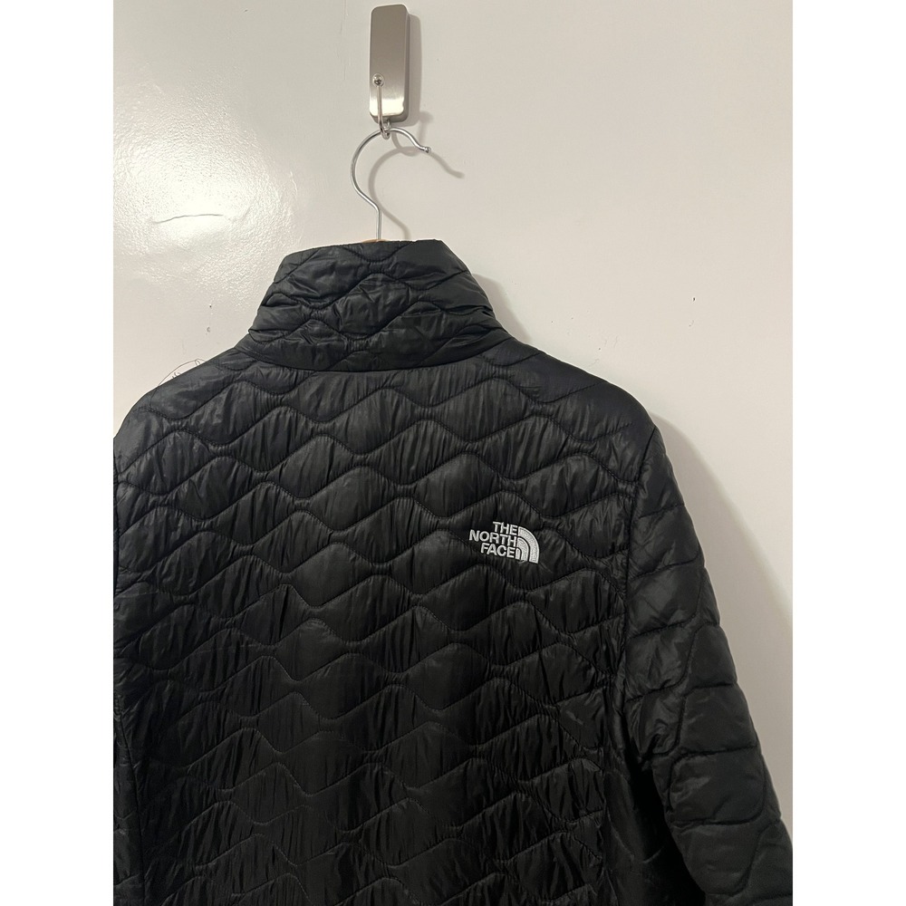 The North Face Women's Quilted Thermoball Eco Insulated‎ Jacket - Black - Picture 7 of 7